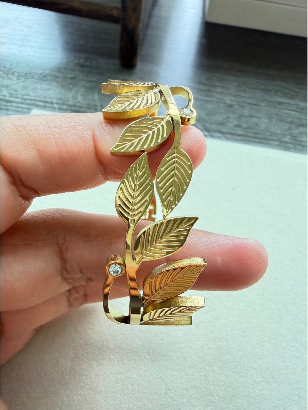 Non-Tarnish 18K Gold Plated Leaf Vine Bangle